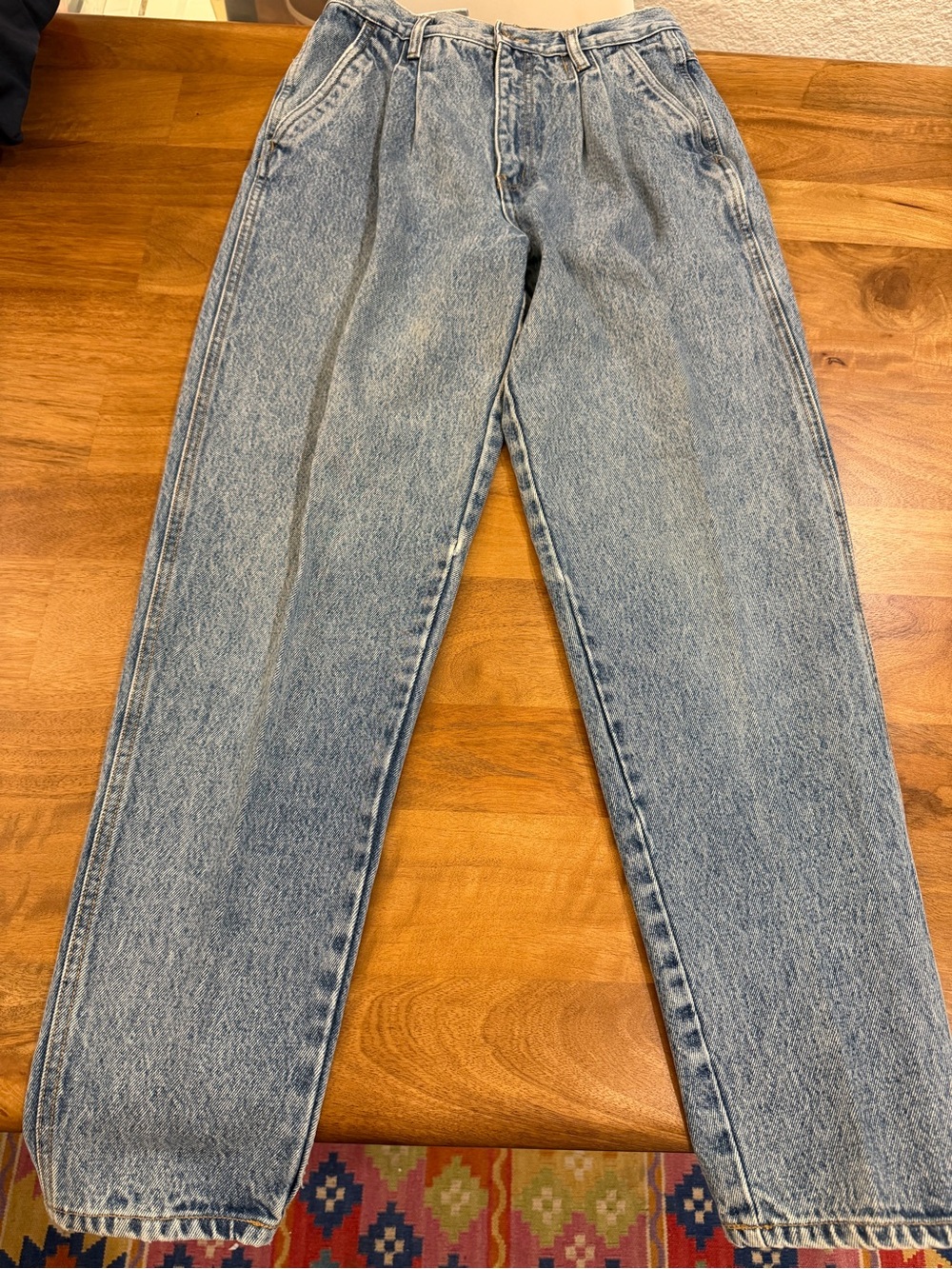 bill blass Vintage High-Rise Pleated Women's Jeans Size 10 (29” inseam)